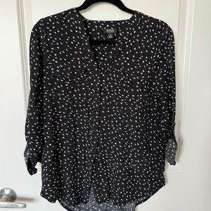 a.n.a Black and White Buttoned Blouse